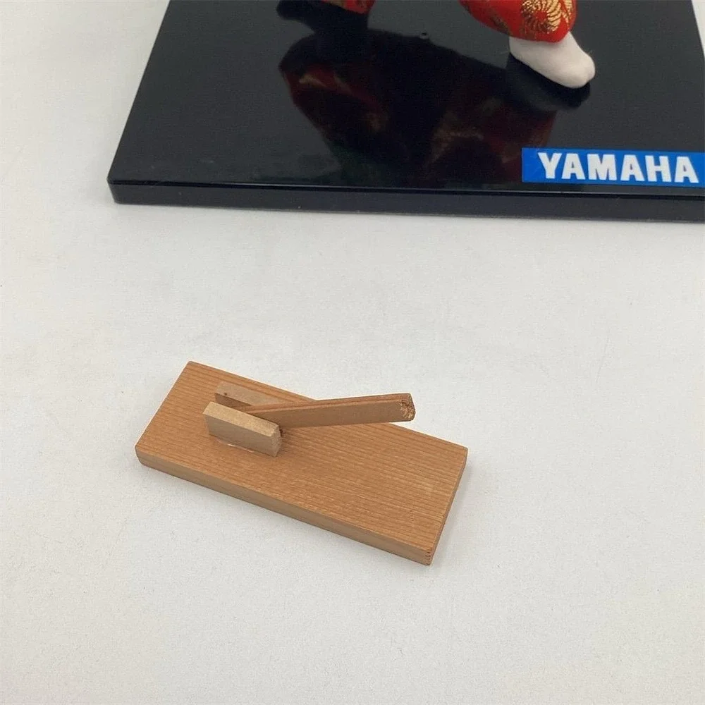 Vintage‎ Yamaha Kyugetsu Doll Figurine 9